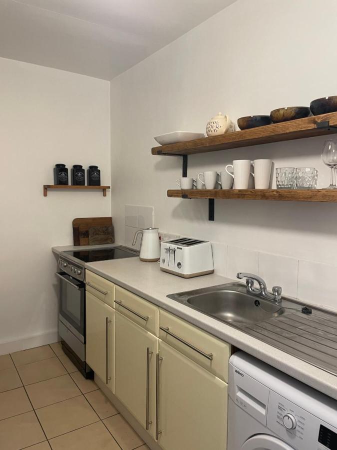 Fab Stay Uk - Coastal And Country Retreat With Free Secure Off Road Parking Minutes From Both Dover And Deal Екстер'єр фото