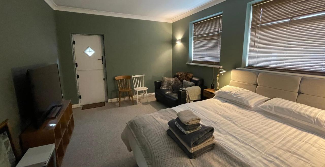 Fab Stay Uk - Coastal And Country Retreat With Free Secure Off Road Parking Minutes From Both Dover And Deal Екстер'єр фото